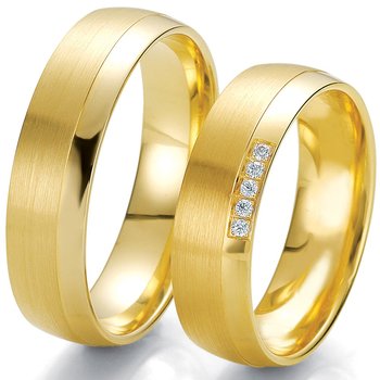 Wedding rings in 8ct Gold