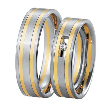 Wedding rings in 8ct Gold and