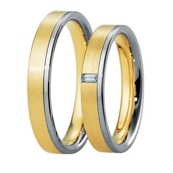 Wedding rings in 8ct Gold and