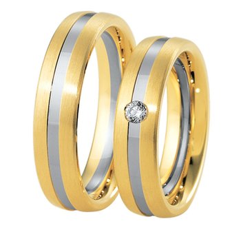 Wedding rings in 8ct Gold and