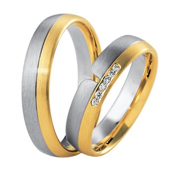 Wedding rings in 8ct Gold and