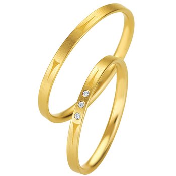 Wedding rings in 8ct Gold