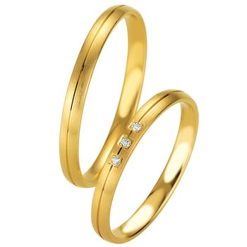 Wedding rings in 8ct Gold