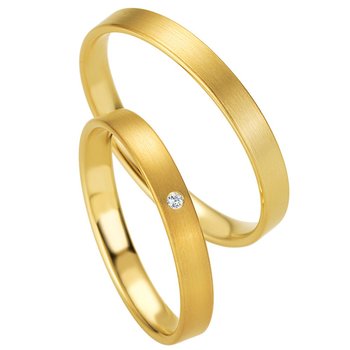 Wedding rings in 8ct Gold