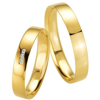 Wedding rings in 8ct Gold