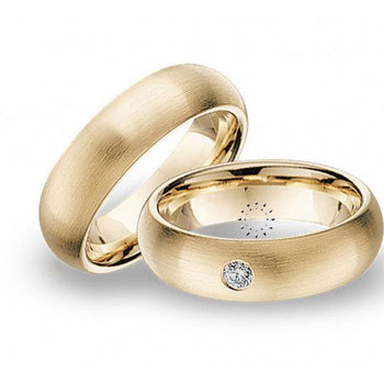 Wedding rings in 14ct Gold