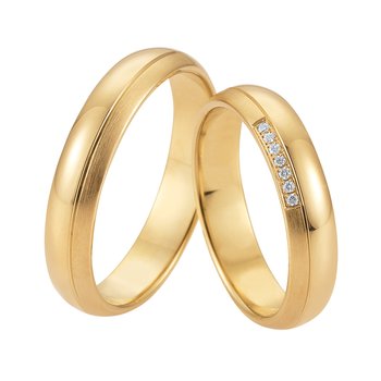 Wedding Rings in 8ct Gold