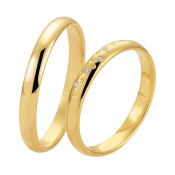 Wedding Rings in 8ct Gold