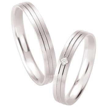 Wedding rings in 8ct White