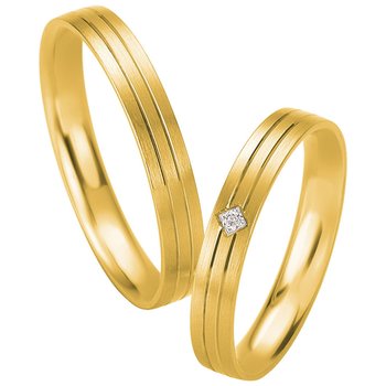 Wedding rings in 8ct Gold