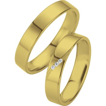 Wedding rings in 8ct Gold