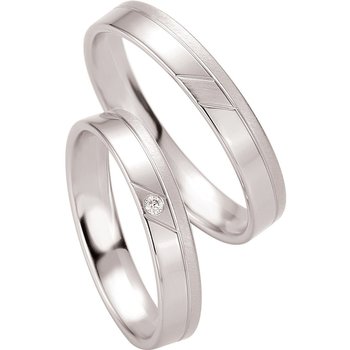 Wedding rings in 8ct White