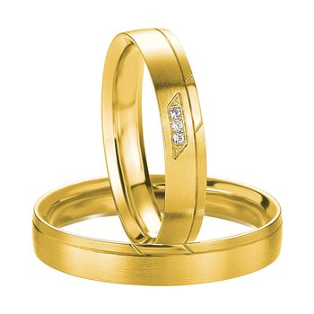 Wedding rings in 8ct Gold